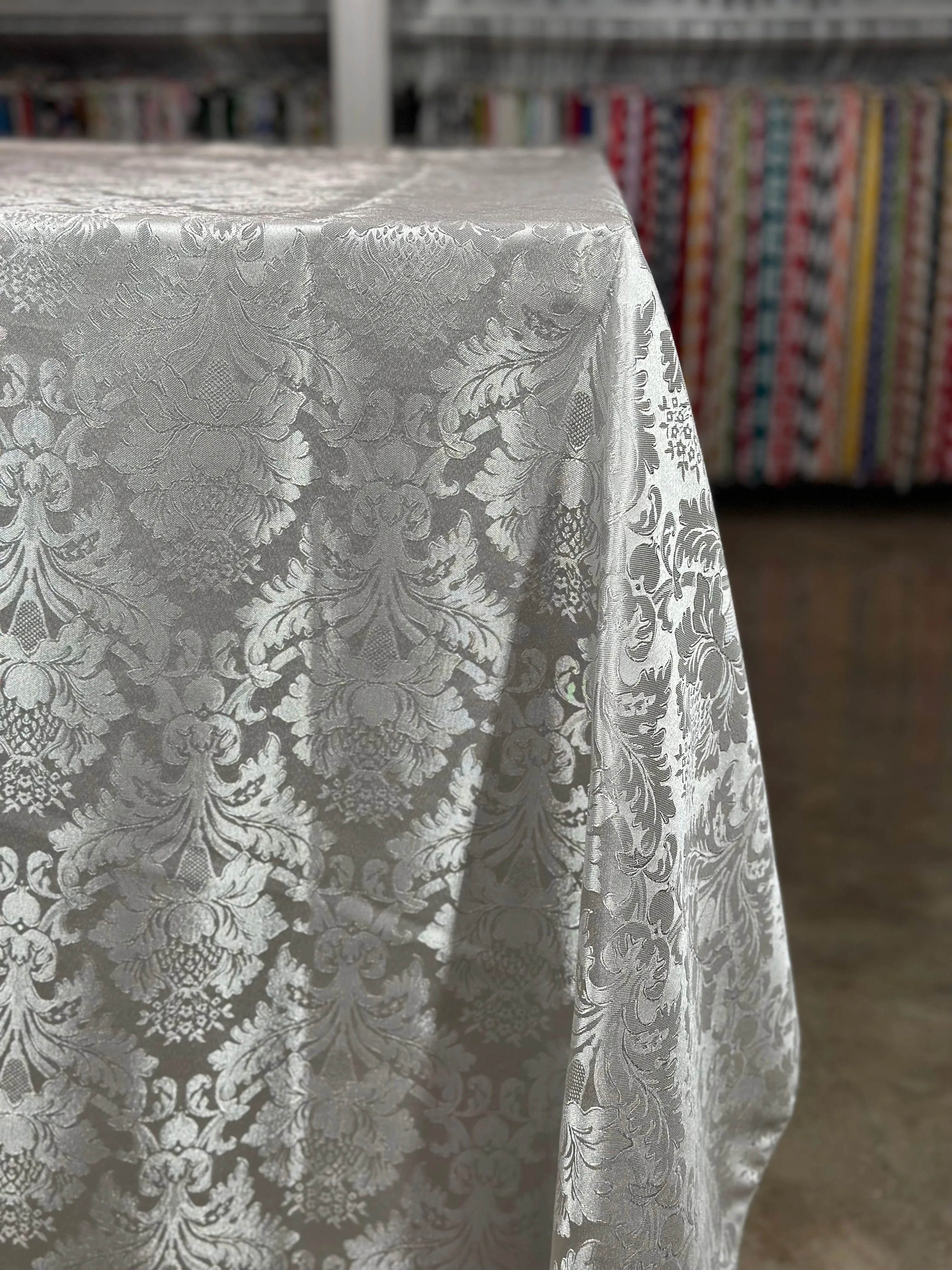 1pc - Damask Poly Table Linen 110" Round - Silver 1310