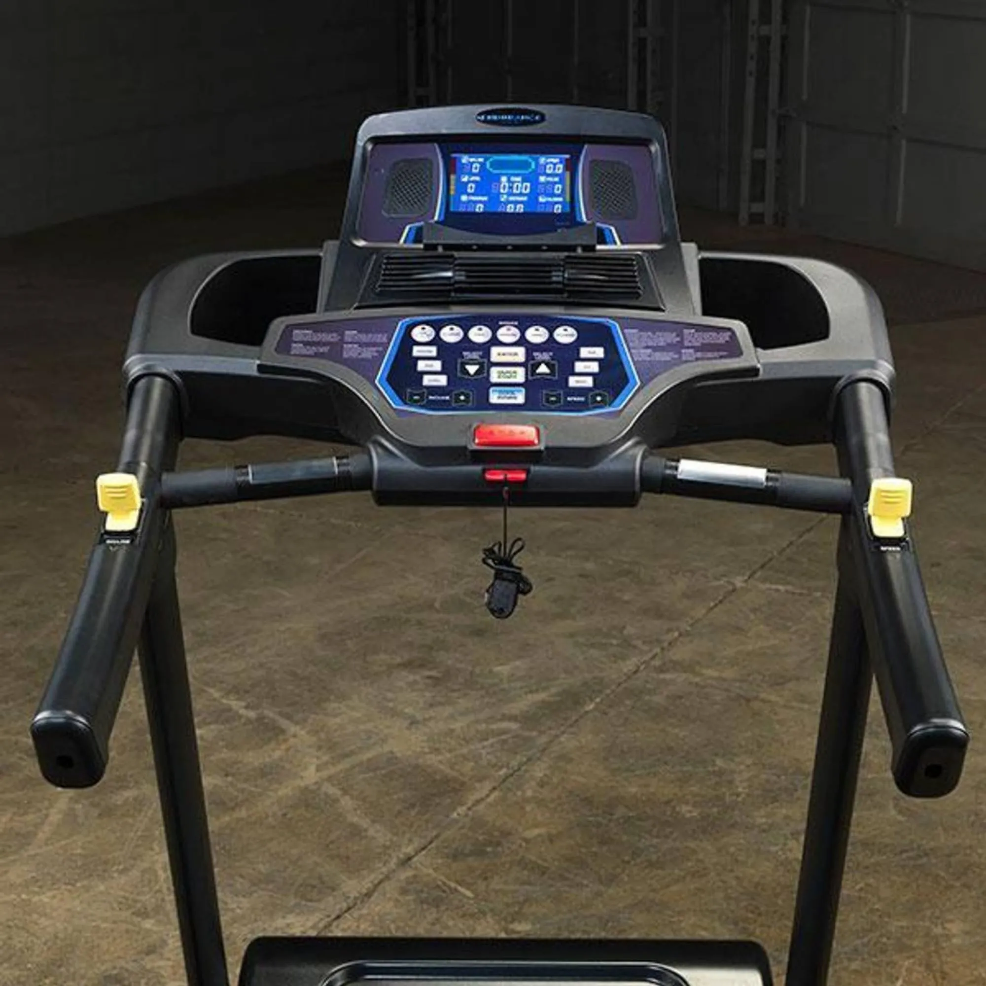 Body-Solid Commercial Treadmill T150
